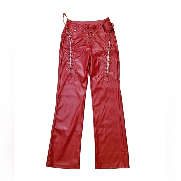 Red‎ Faux Leather Pants With Cutouts Size M New - Picture 1 of 10